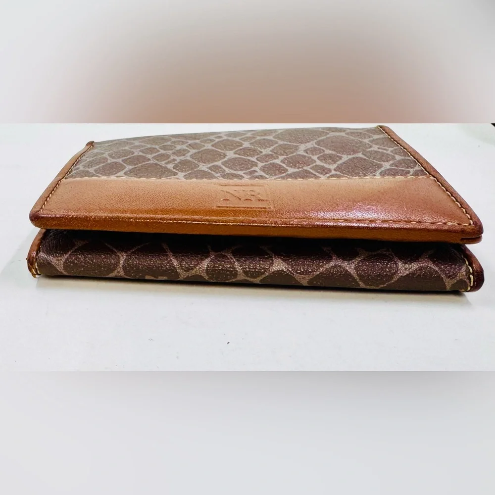 Nina Ricci Small Brown Leather Animal Print Wallet W/Optional Crossbody Chain - Picture 8 of 9